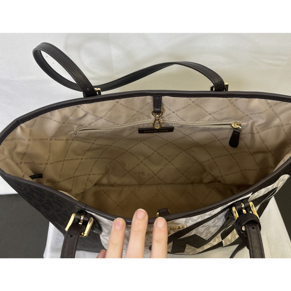 MICHAEL KORS Jet Set Charm Multi Carryall Tote Brown/Ivory LOGO Pattern Purse - Picture 14 of 16